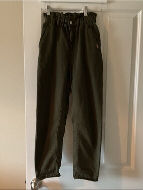 Zara Olive Green Paperbag Waist Pants